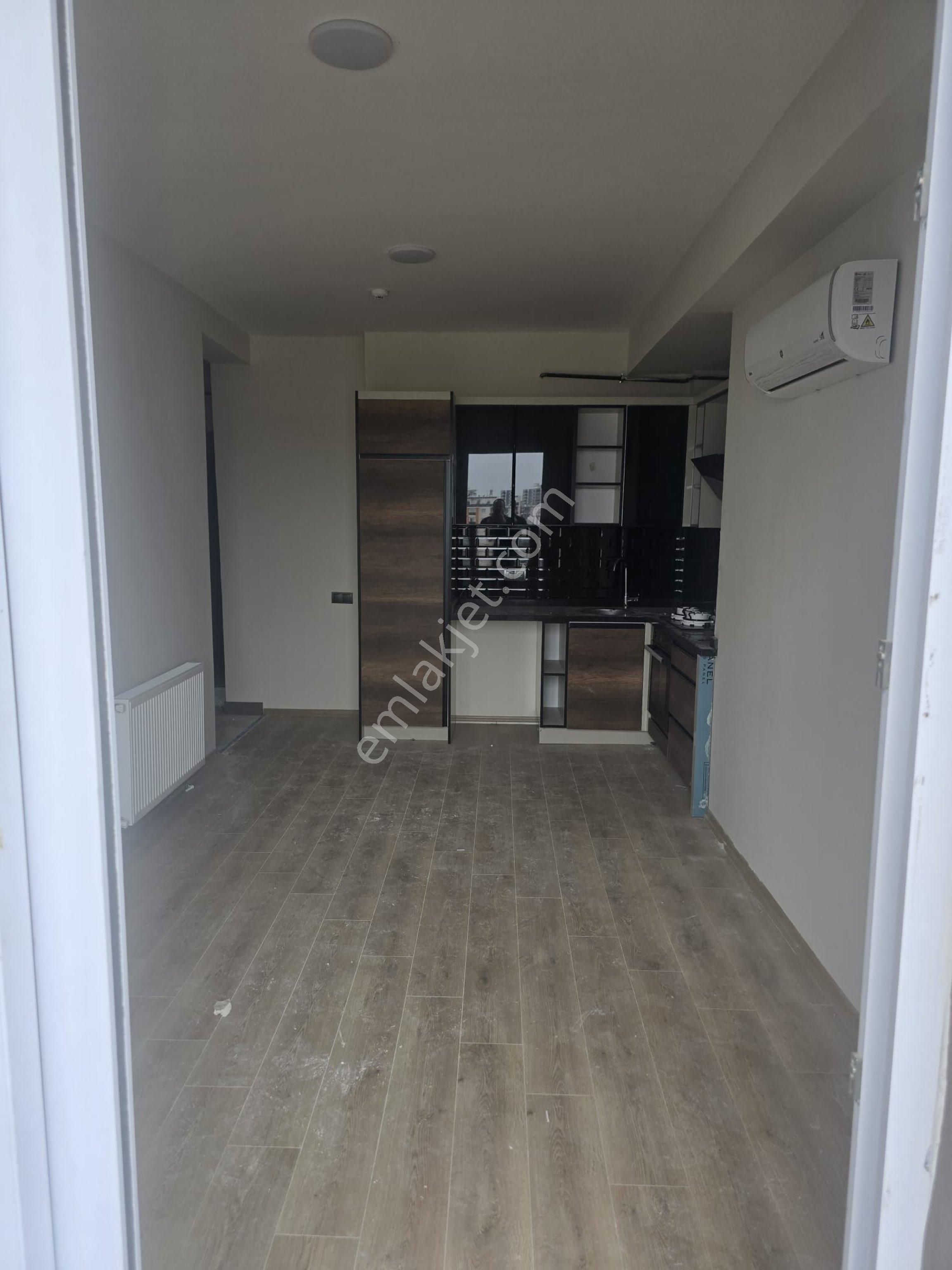 Sahibinden Kiralık 1+1 Yeni Daire - Görsel 2