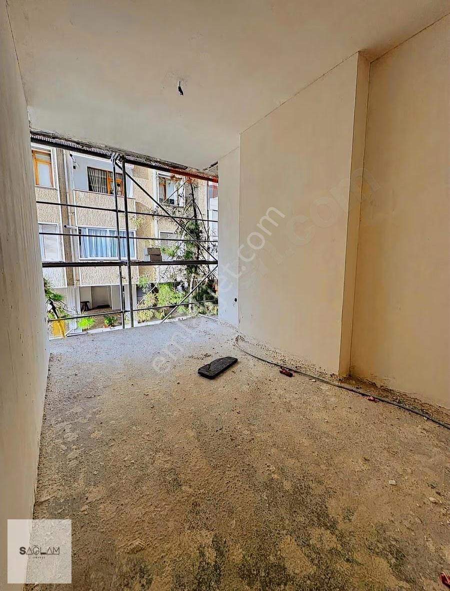 Erenköy Ethem Efendiye Yakın Konumda Mart Ayı Teslim 3+1 - Görsel 13