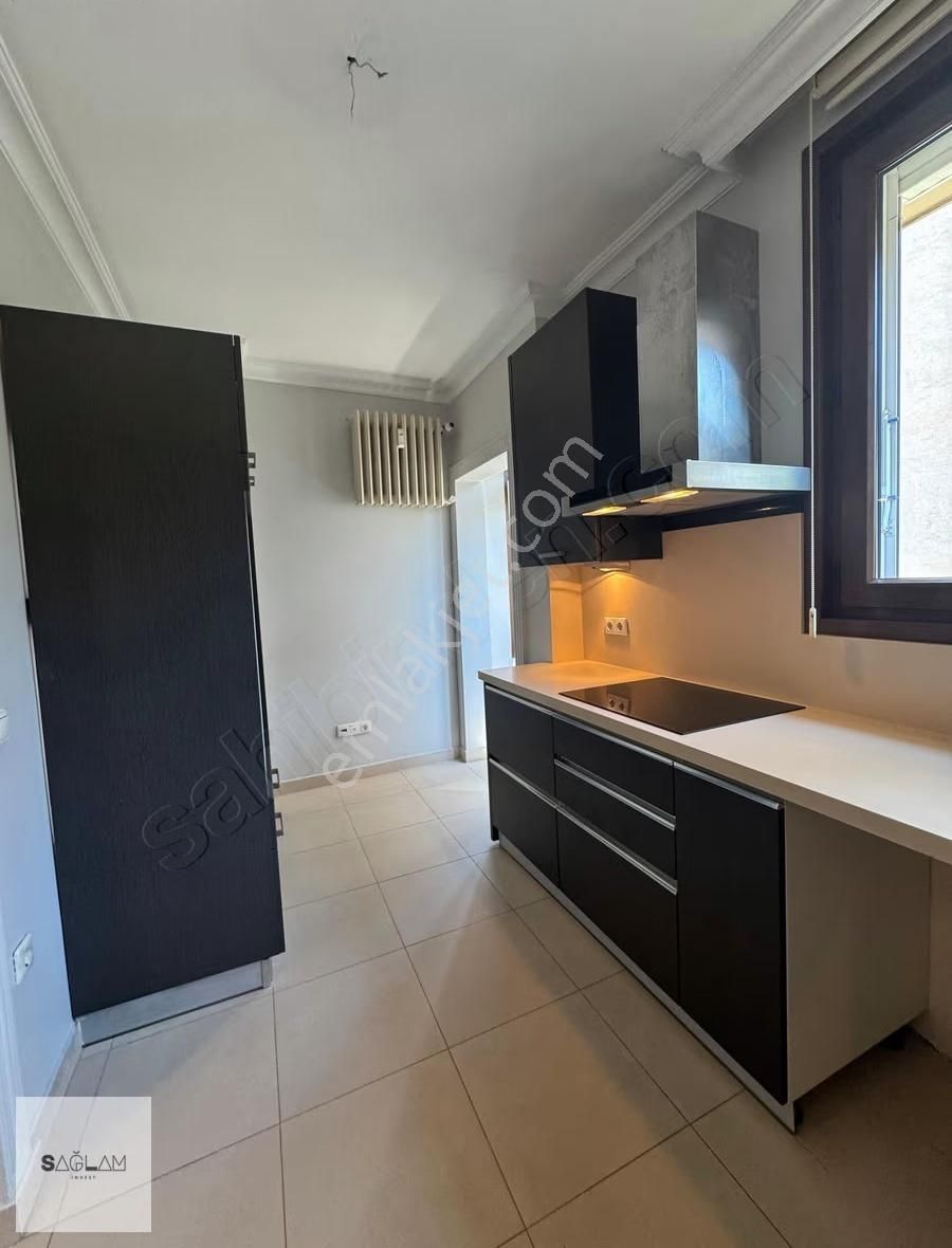 Sağlam'dan Caddebostan Sahilde Geniş 3+1 Satılık Daire Balkonlu - Görsel 4