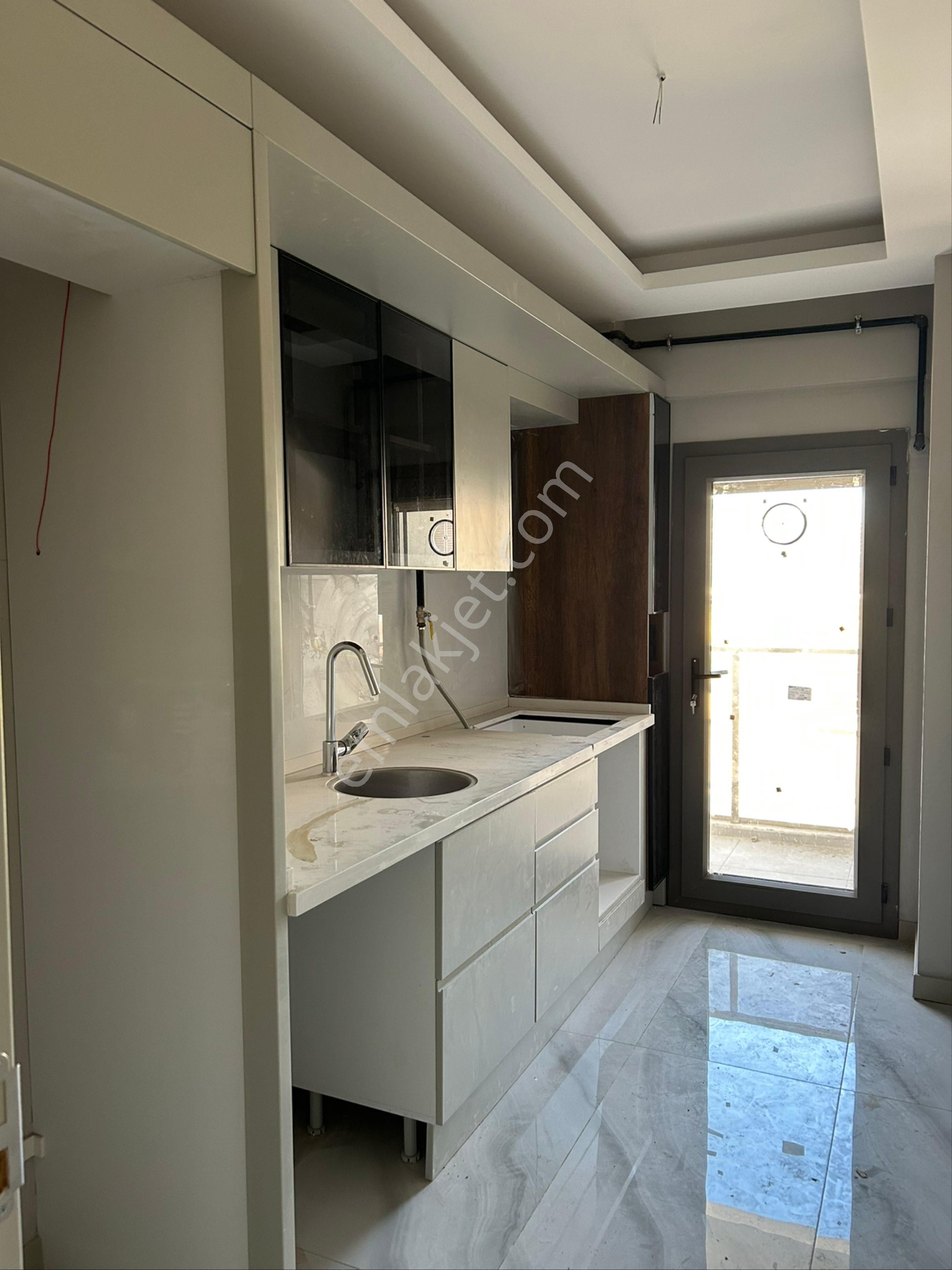 Ataşehirde Satılık Lüx 2+1 Daire - Görsel 21