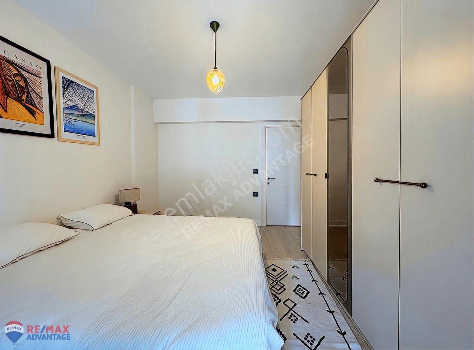 Remax Advantage'dan Teraslı, Lüks Eşyalı 1+1 Satılık Daire - Görsel 16