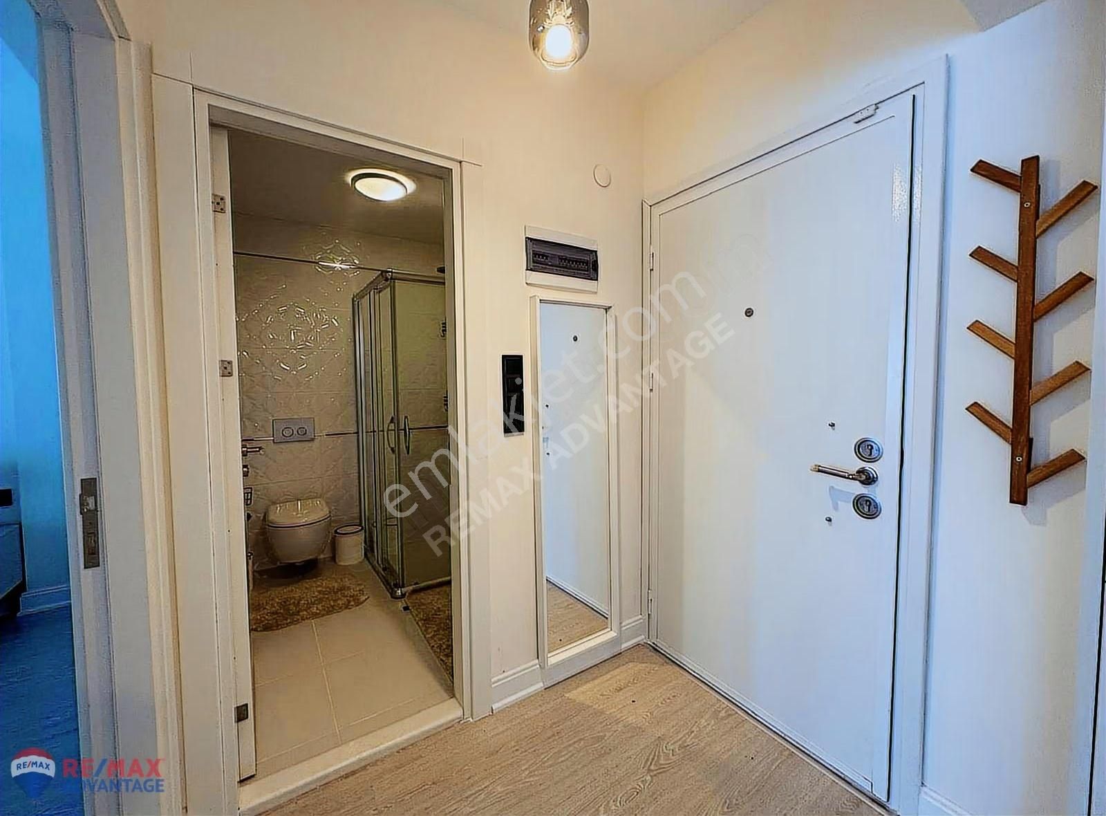 Remax Advantage'dan Teraslı, Lüks Eşyalı 1+1 Satılık Daire - Görsel 5