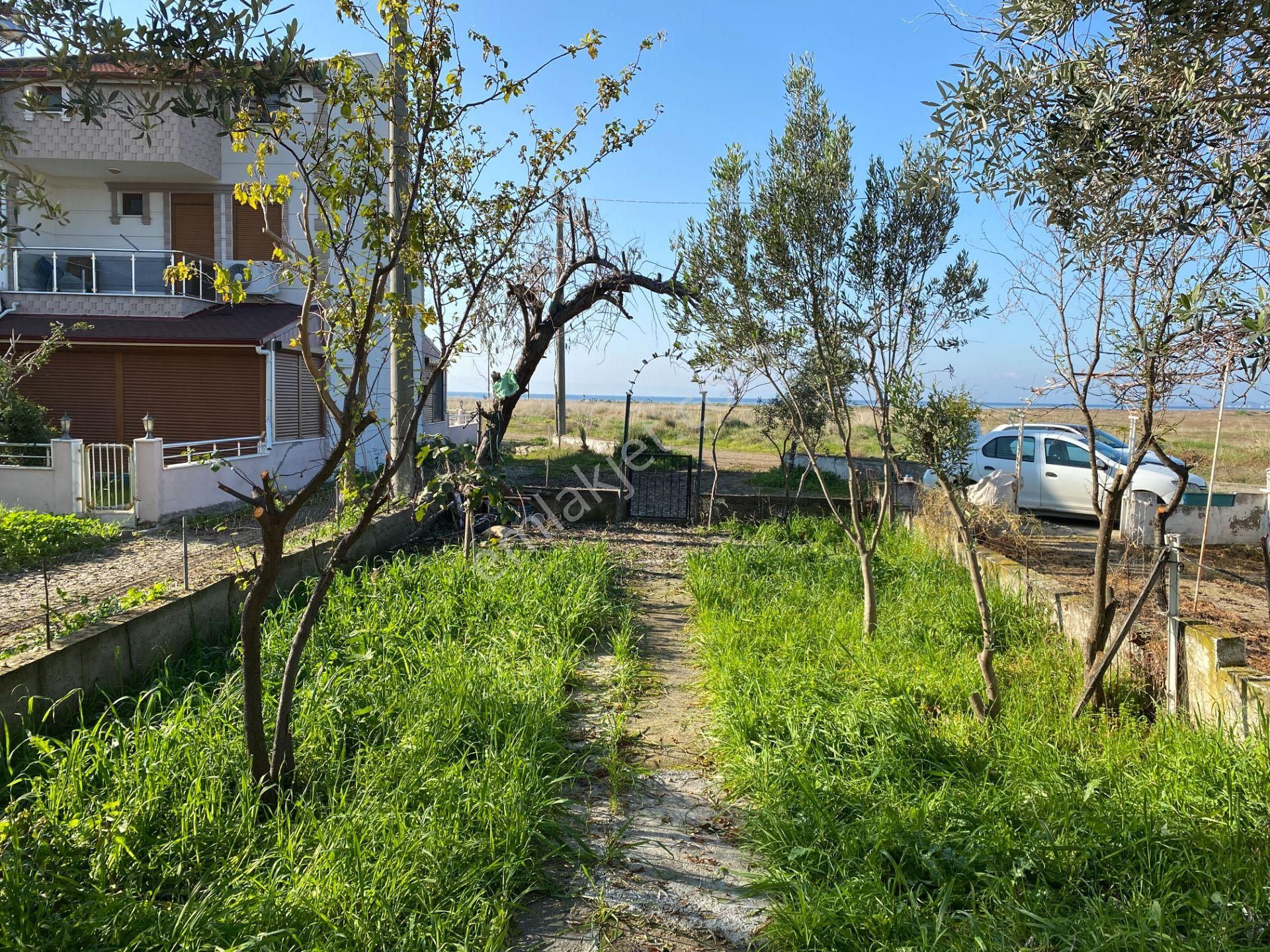 Altınova Sahilde Deniz Manzaralı Satılık 3+1 Köşe Triplex Villa - Görsel 12