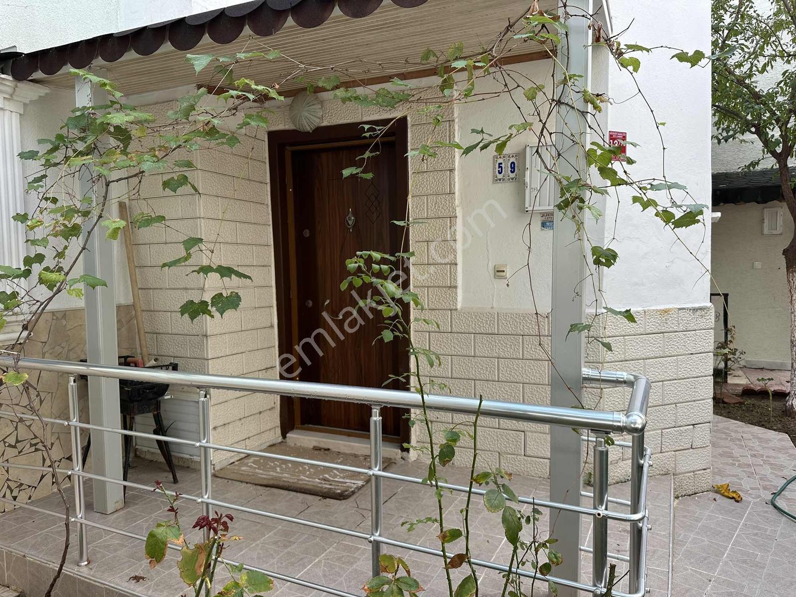 Altınkum Emlak'tan Yüzme Havuzlu Site İçerisinde 3+1 Villa - Görsel 5