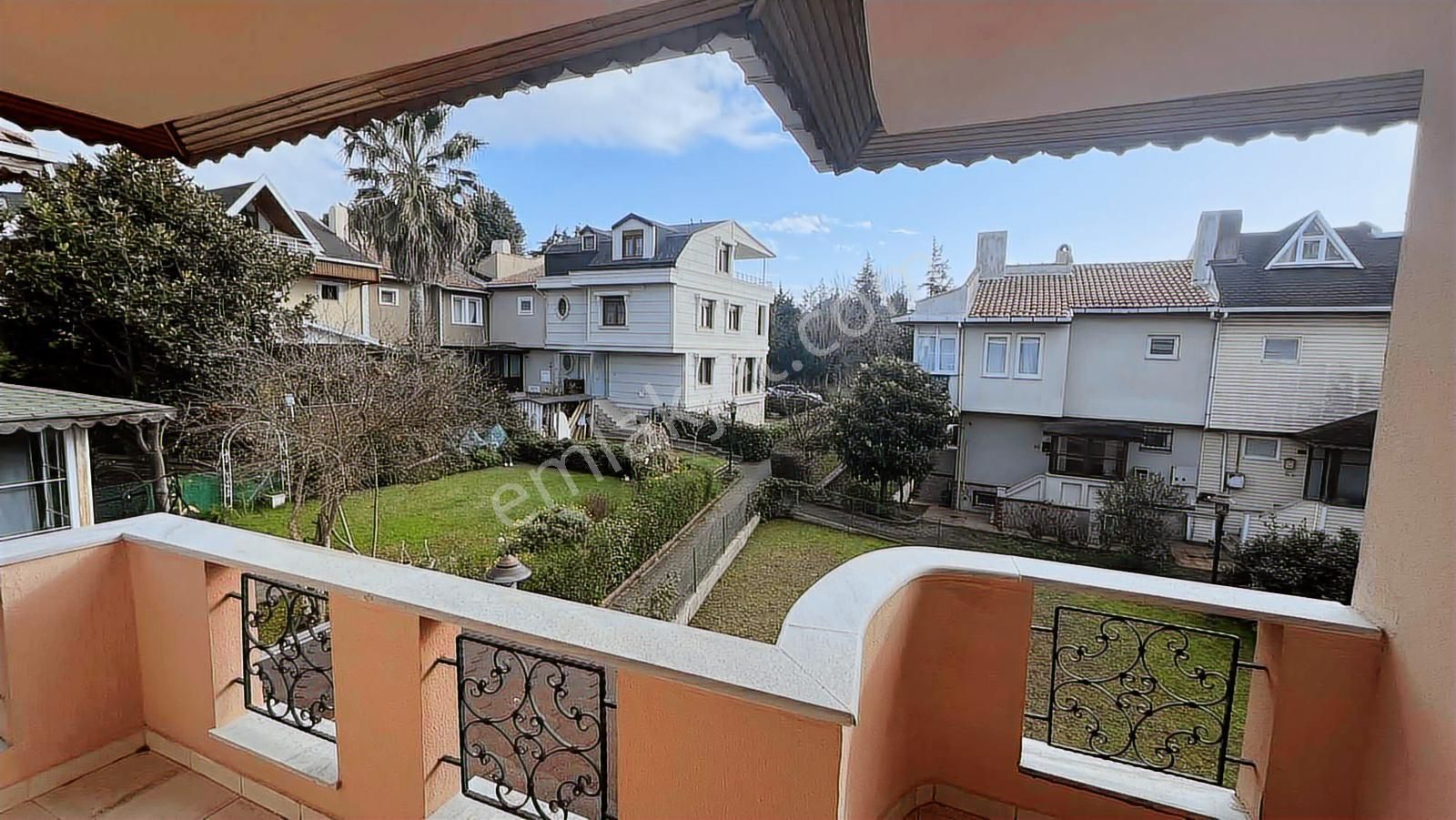 Büyükçekmece Güzelkent Hukukçular Sitesinde Satılık 5+2 Villa - Görsel 35