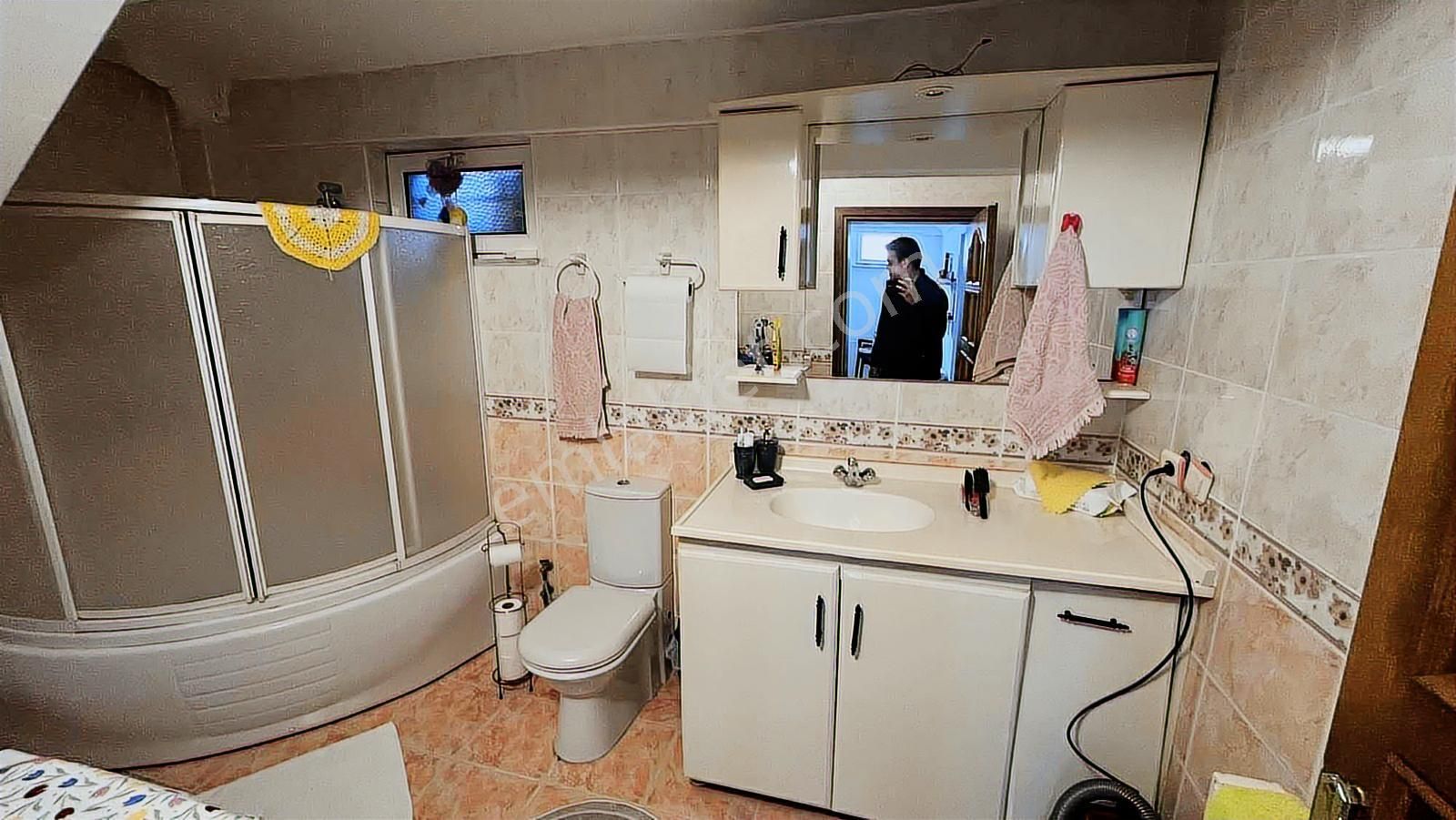 Büyükçekmece Güzelkent Hukukçular Sitesinde Satılık 5+2 Villa - Görsel 28