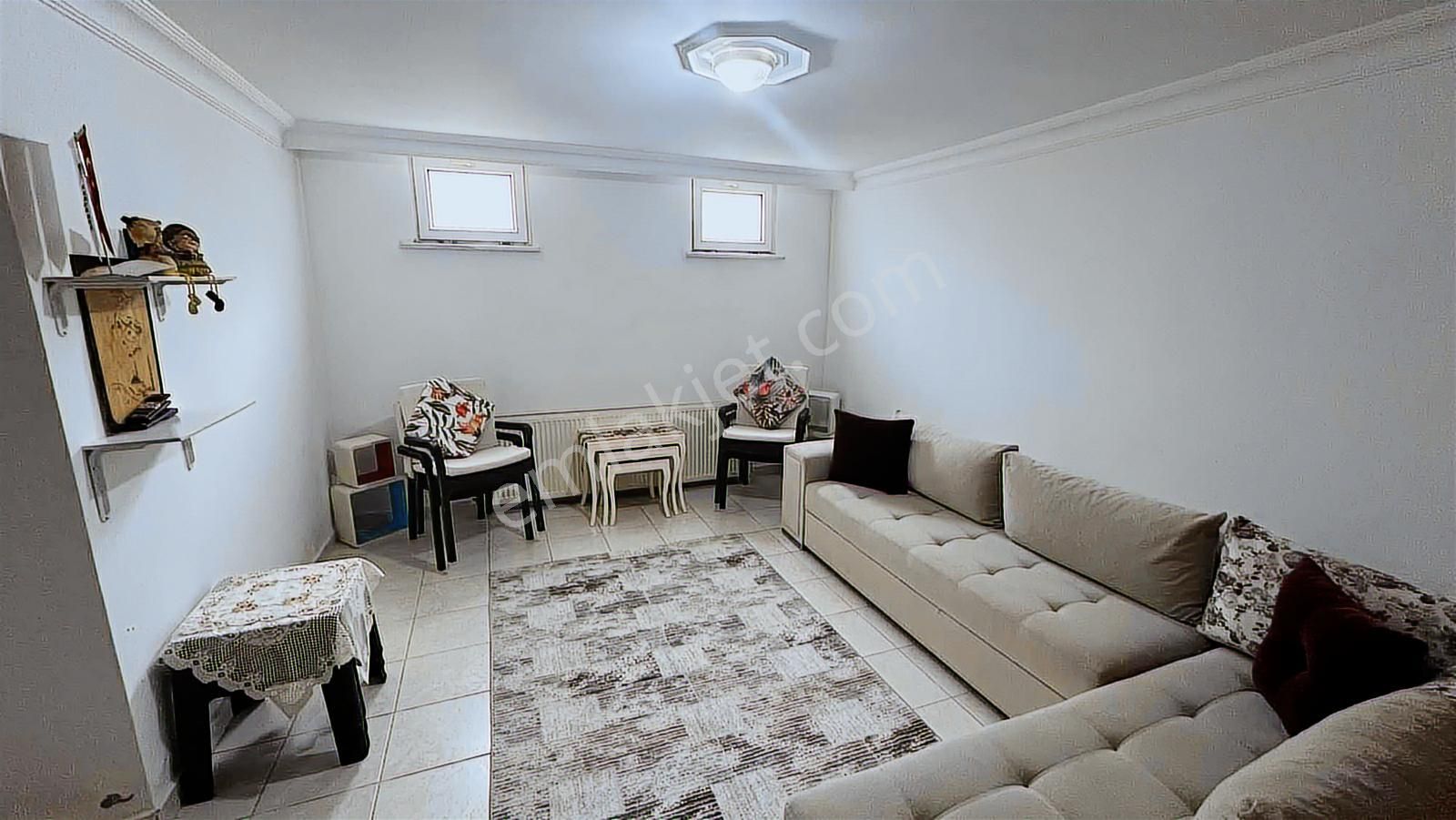 Büyükçekmece Güzelkent Hukukçular Sitesinde Satılık 5+2 Villa - Görsel 24