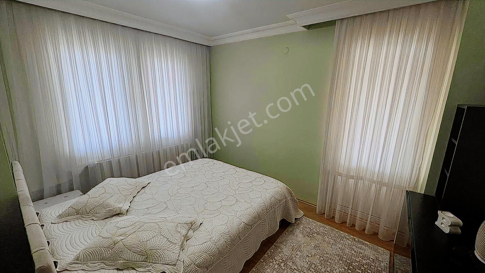 Büyükçekmece Güzelkent Hukukçular Sitesinde Satılık 5+2 Villa - Görsel 17