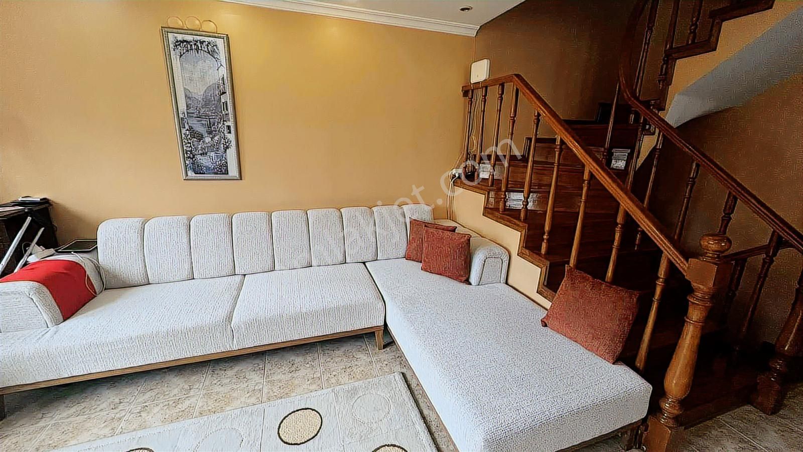 Büyükçekmece Güzelkent Hukukçular Sitesinde Satılık 5+2 Villa - Görsel 2