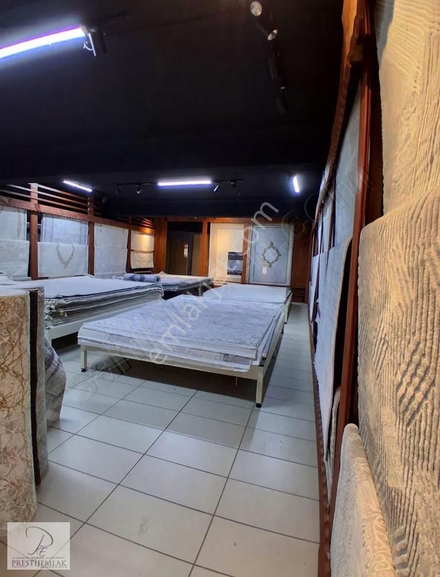Tire Prestijden Devren Kiralık Büyük Mobilya Mağazası - Görsel 3