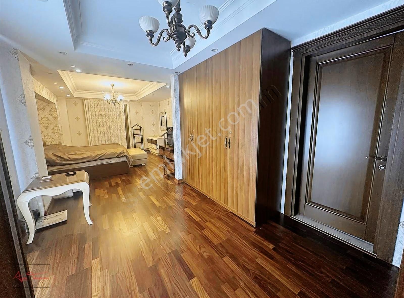 Tepeören Erguvan Villaları 6+2 Müstakil Çok Büyük Bahçeli Villa - Görsel 26