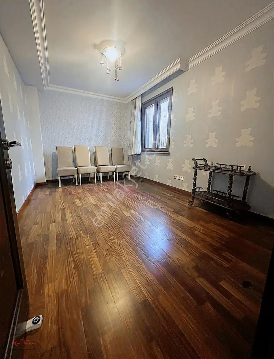 Tepeören Erguvan Villaları 6+2 Müstakil Çok Büyük Bahçeli Villa - Görsel 31