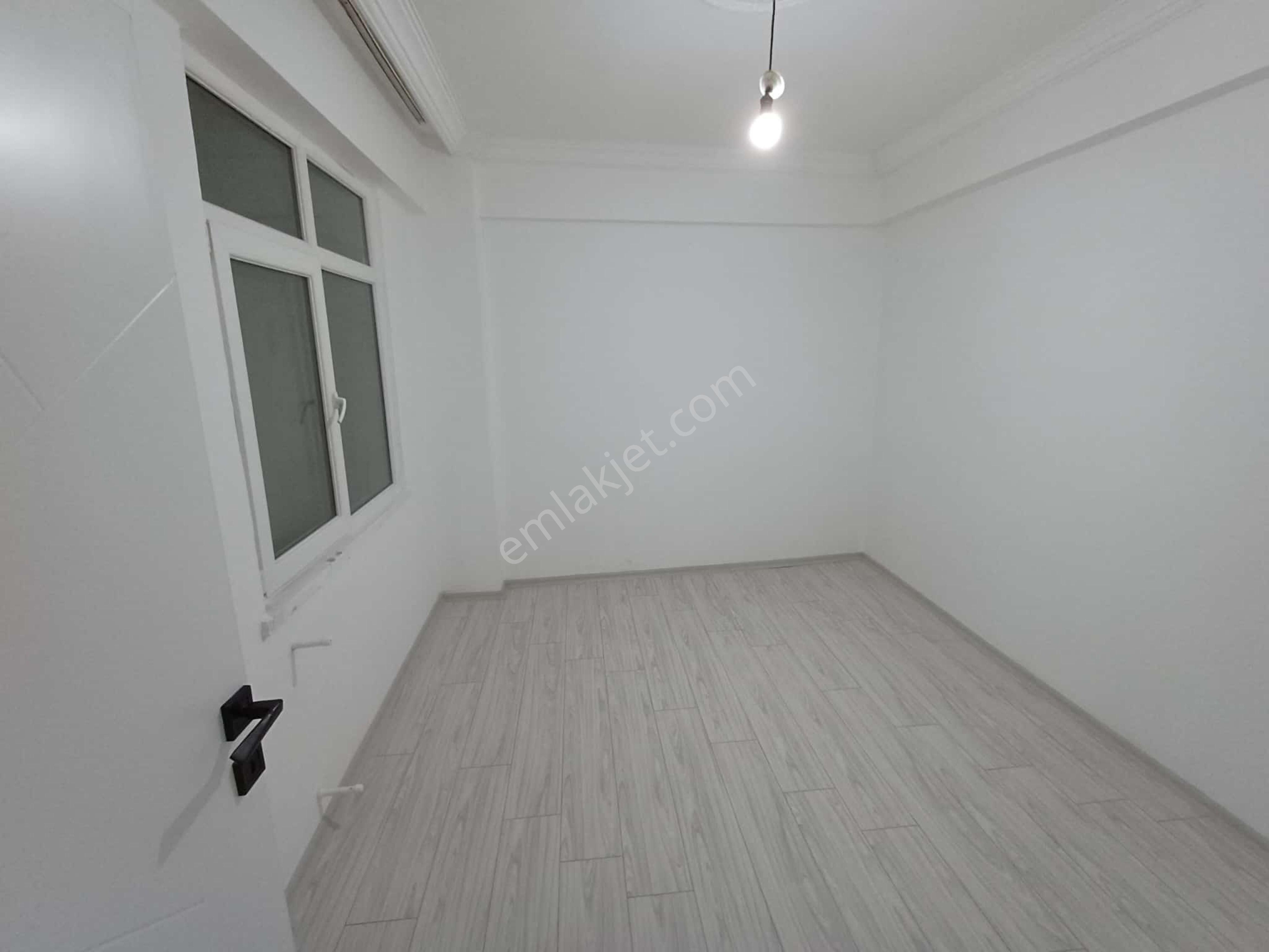 Rasathane Mahallesinde İci Full Yapılı Satılık Daire - Görsel 12