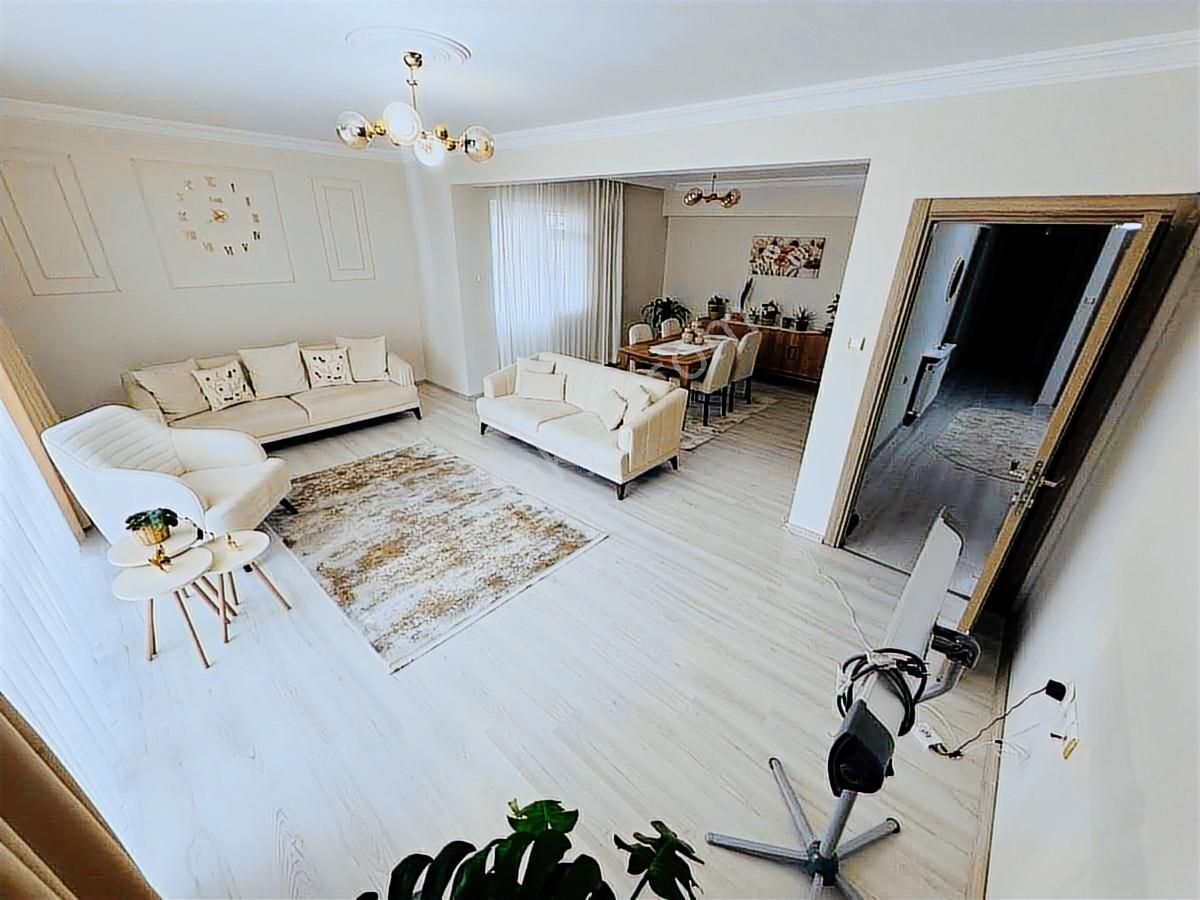 Eryaman Yeşilova 3+1 Bağımsız Y.giriş 3 Balkonlu Öncephe Fırsatı - Görsel 18