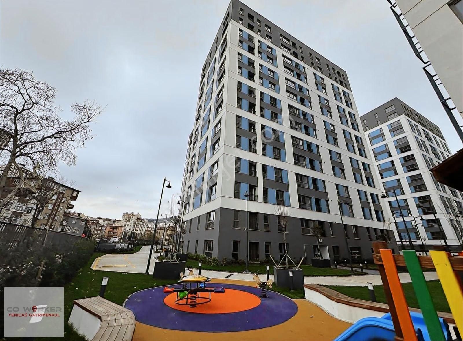 Metroya Yakın | Kiptaş Kaper Sitesi | Deniz Manzaralı 2+1