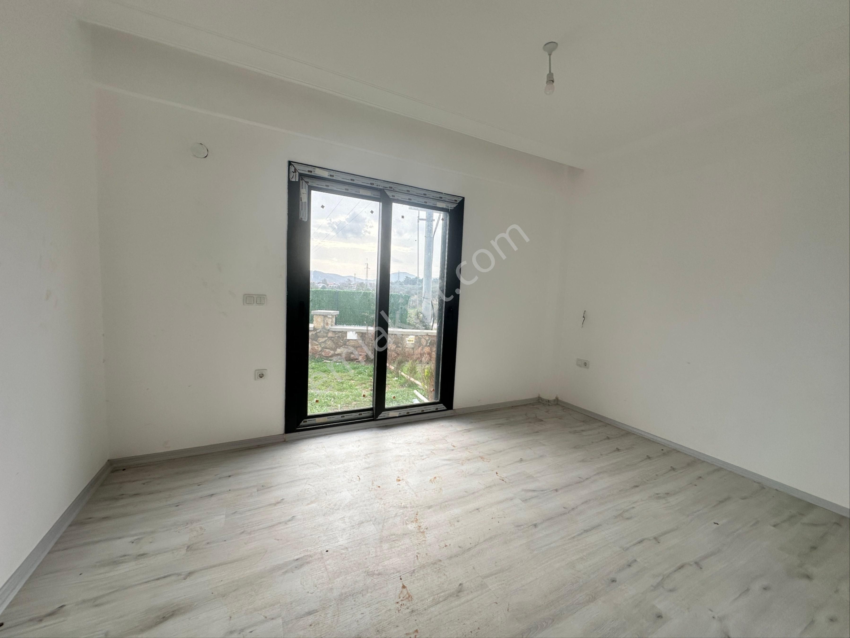 Seferihisar Doğanbeyde Satılık Lüks Konut - Görsel 14