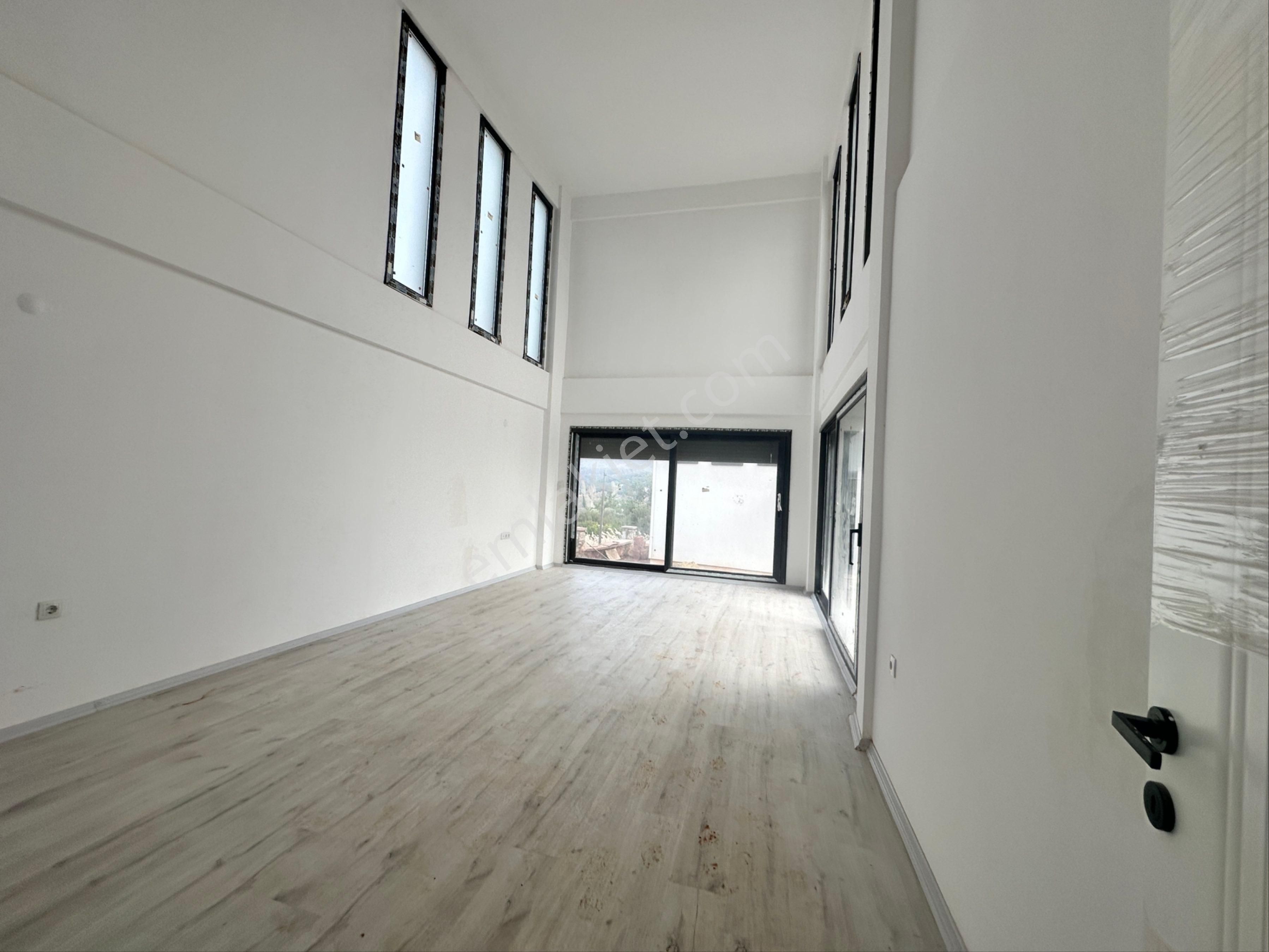 Seferihisar Doğanbeyde Satılık Lüks Konut - Görsel 3