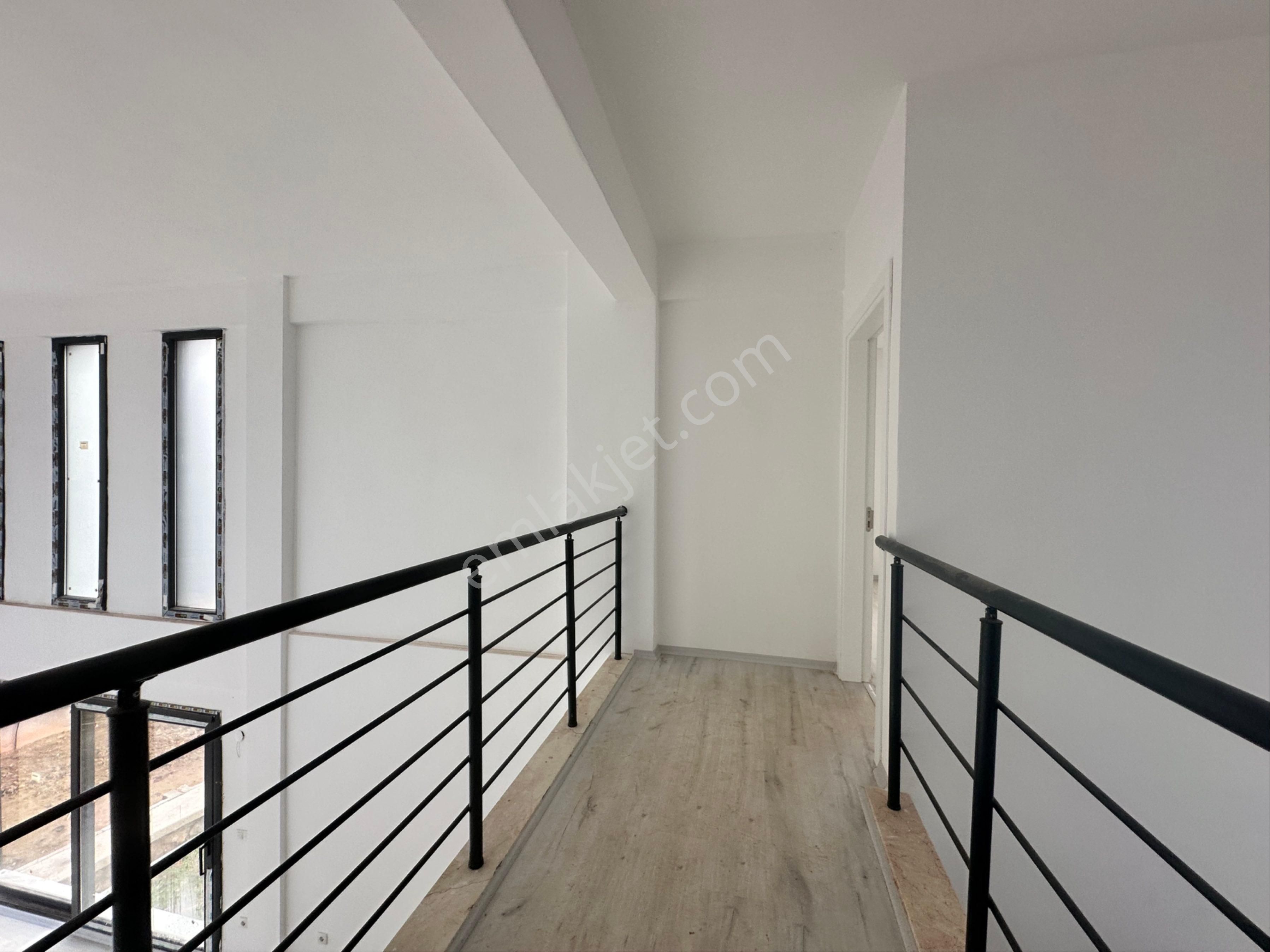 Seferihisar Doğanbeyde Satılık Lüks Konut - Görsel 22