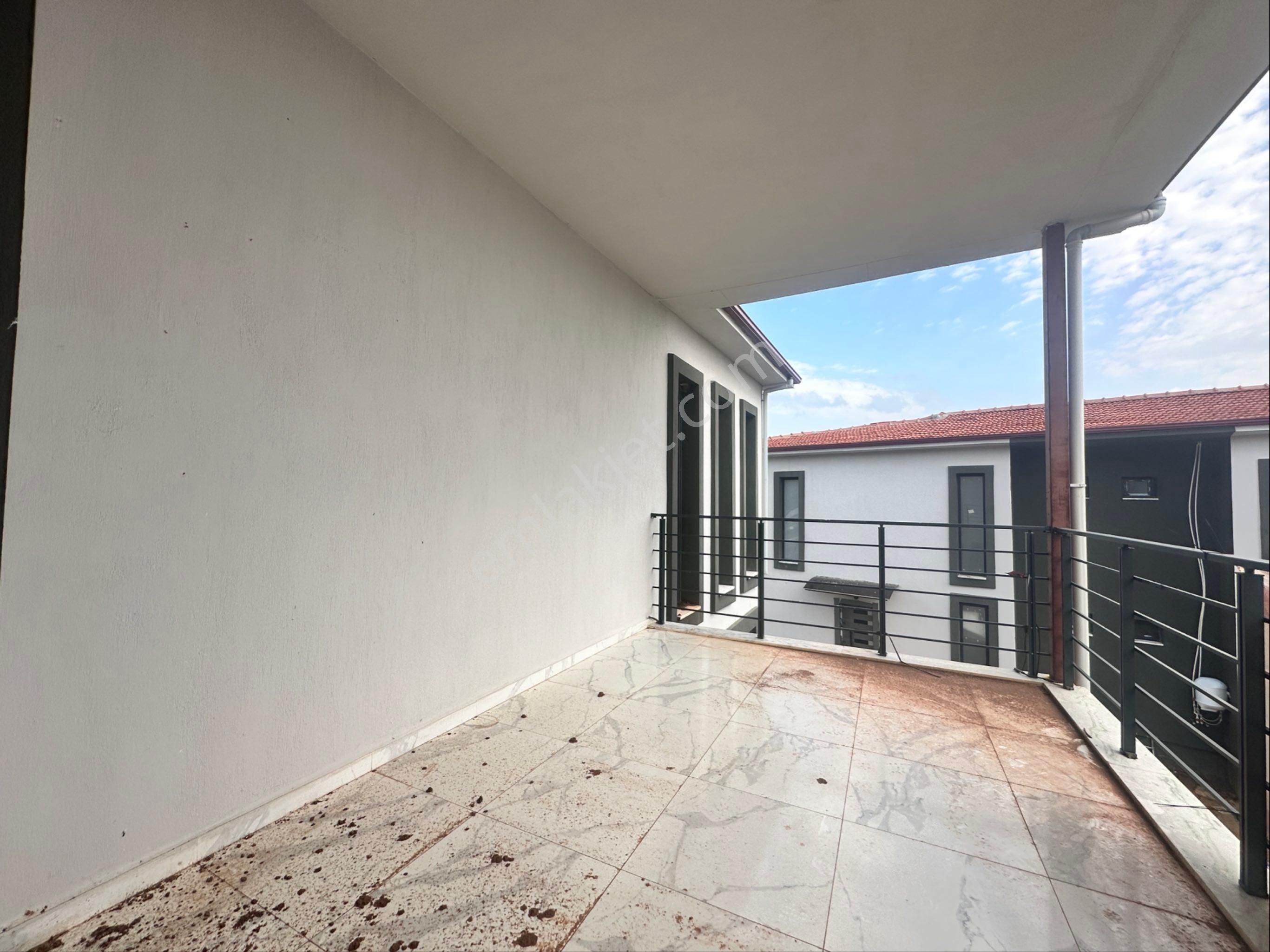 Seferihisar Doğanbeyde Satılık Lüks Konut - Görsel 26