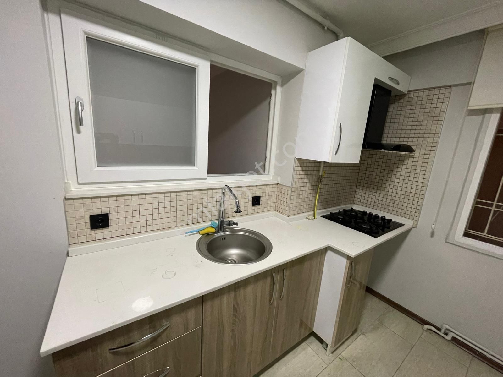 Turyap Göztepe Stadın Karşısında Kiralık 2+1 Daire - Görsel 12