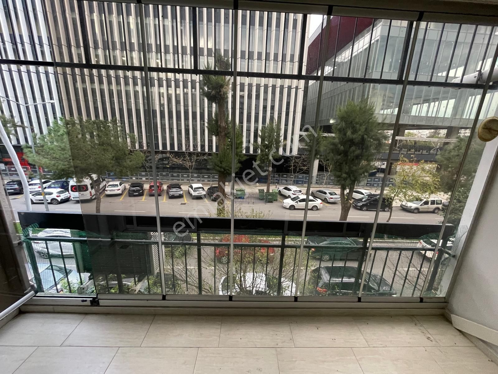 Turyap Göztepe Stadın Karşısında Kiralık 2+1 Daire - Görsel 10