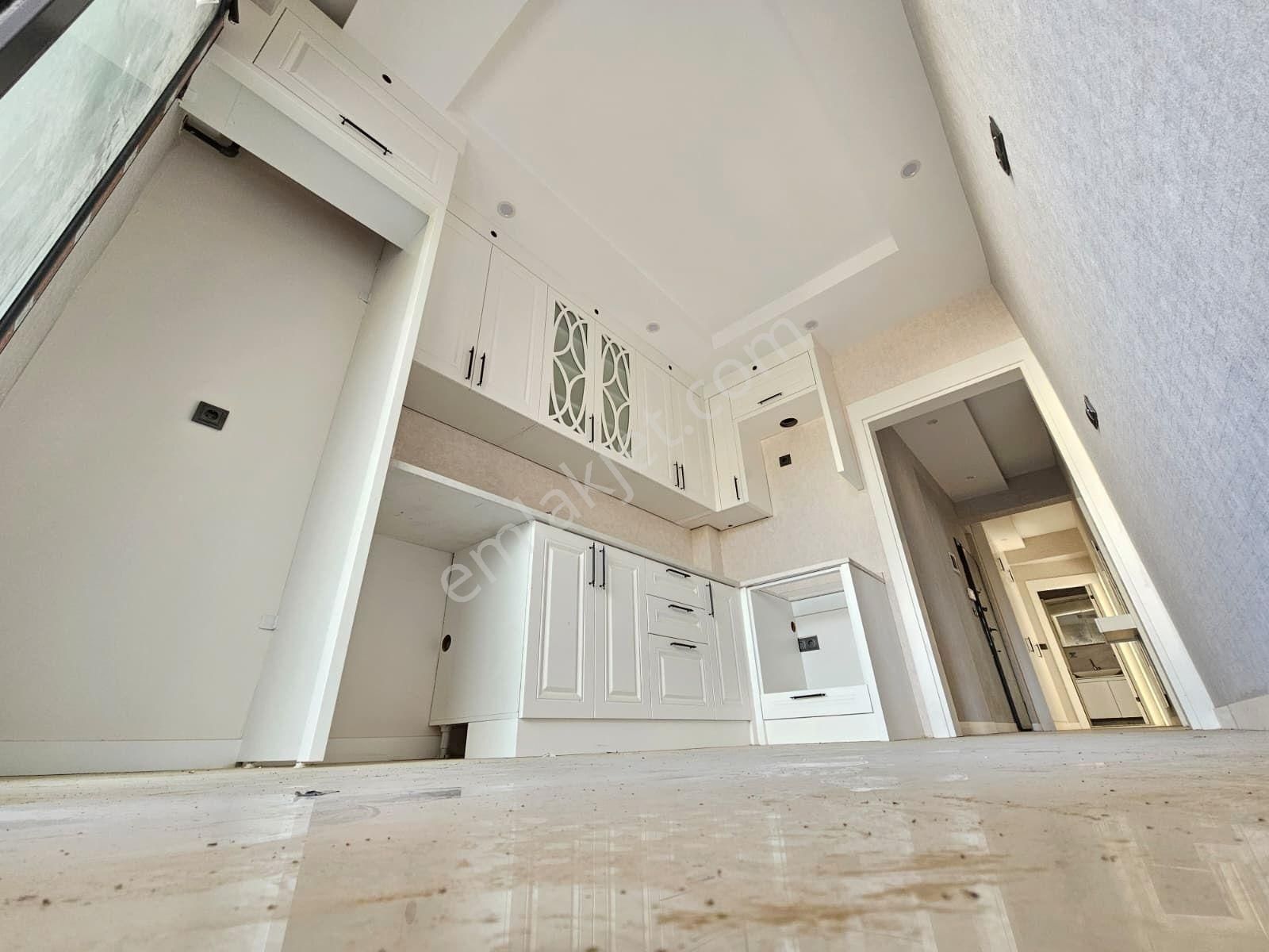 Denizli Çakmak Ta 3+1 160 M2 Güzel Konumda Satılık Fırsat Daireler - Görsel 4