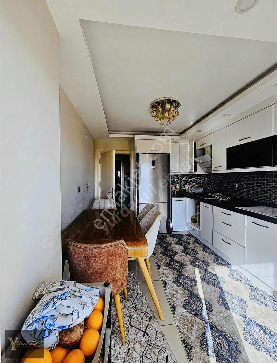 Göksu Mahallesinde 3+1 Havuzlu Site İçi Acil Satılık Daire - Görsel 7