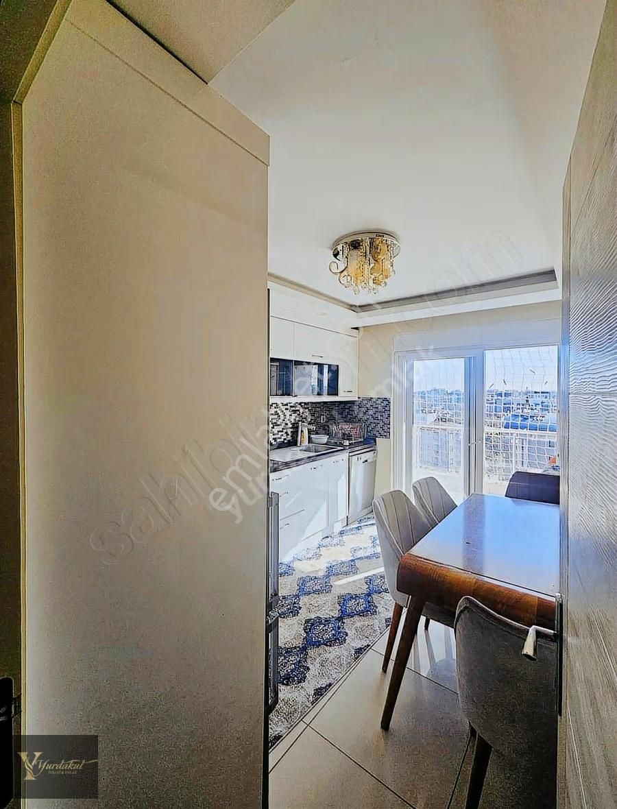 Göksu Mahallesinde 3+1 Havuzlu Site İçi Acil Satılık Daire - Görsel 9