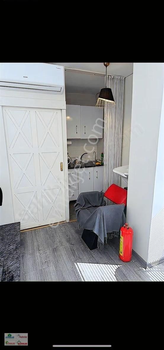 Meydankavağında Devren Kiralık Bayan Kuaförü Ve Tırnak Bakımı - Görsel 4