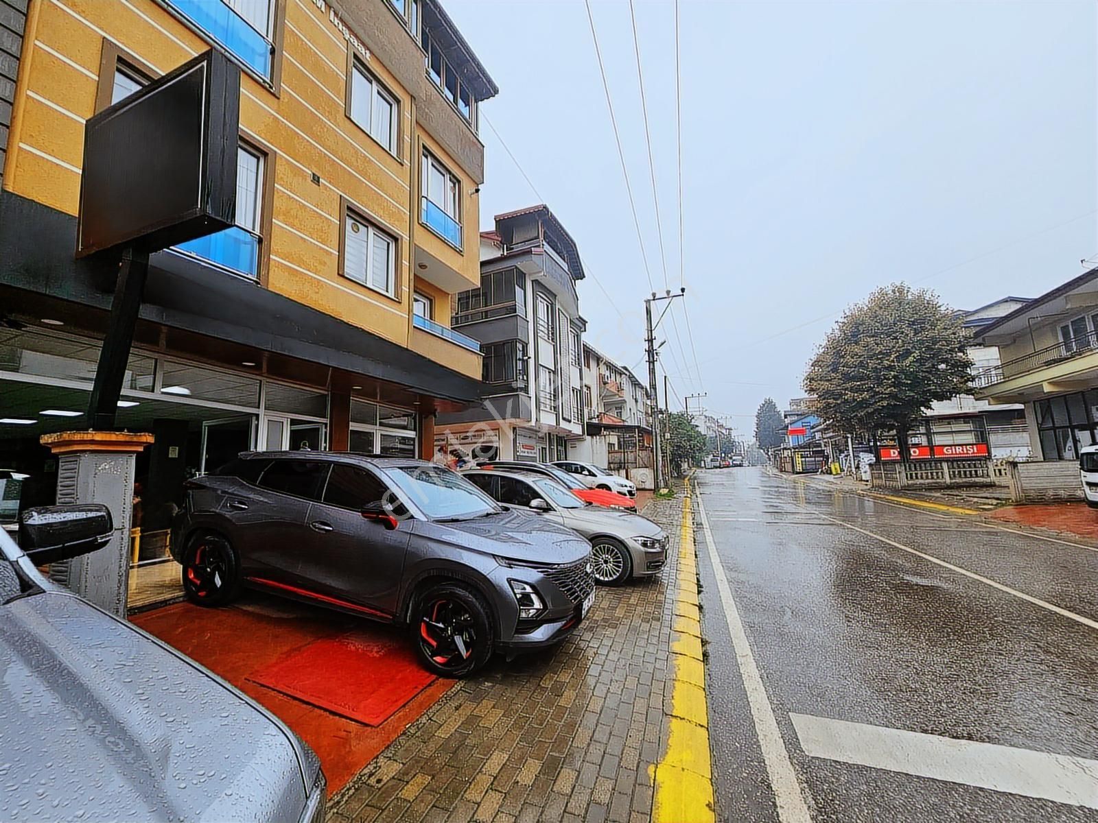 Emekevler'de İşlek Cadde Üzerinde Satılık 150m² İşyeri&dükkan - Görsel 10