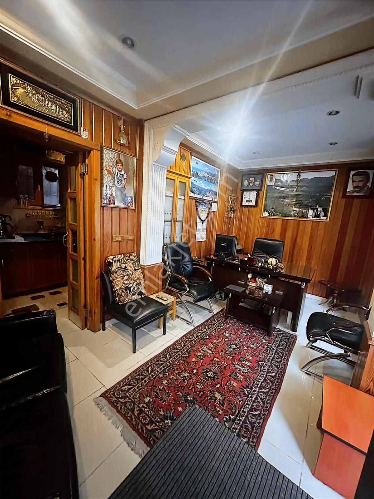 Molla Gürani Kiralık Dükkan