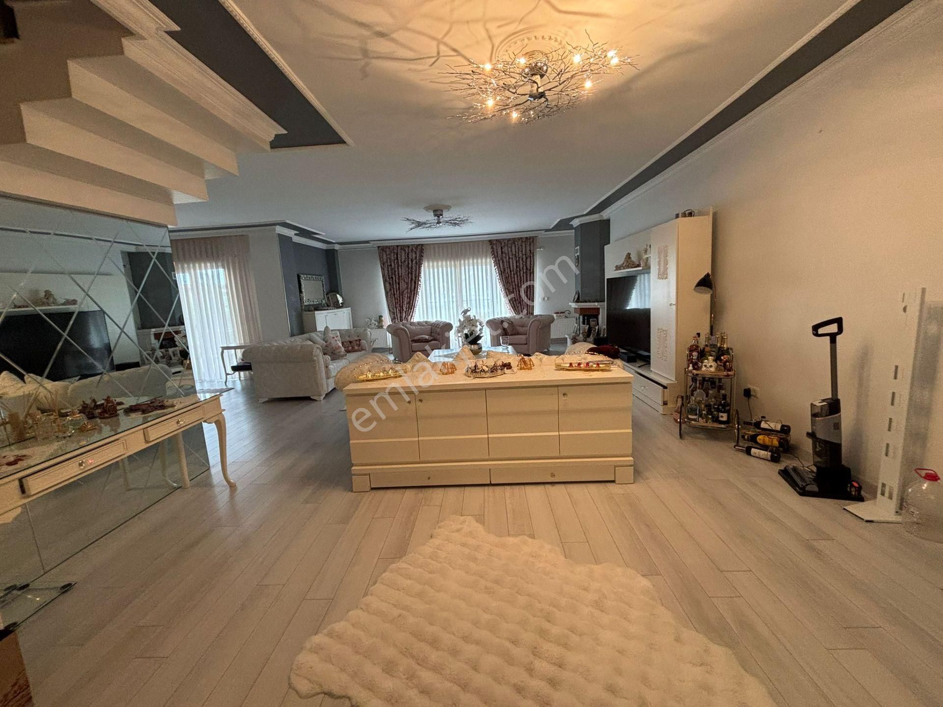 Molla Team'den Bahçeşehir'de Lüx Villa - Görsel 3