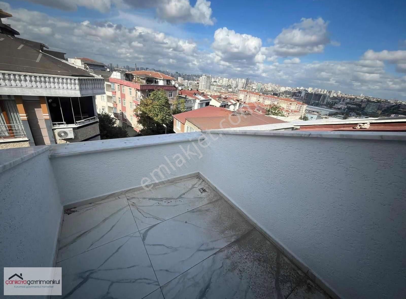 Teyfikbey De 3+2 150 M² Sıfır Asansörlü Dubleks!!! - Görsel 9