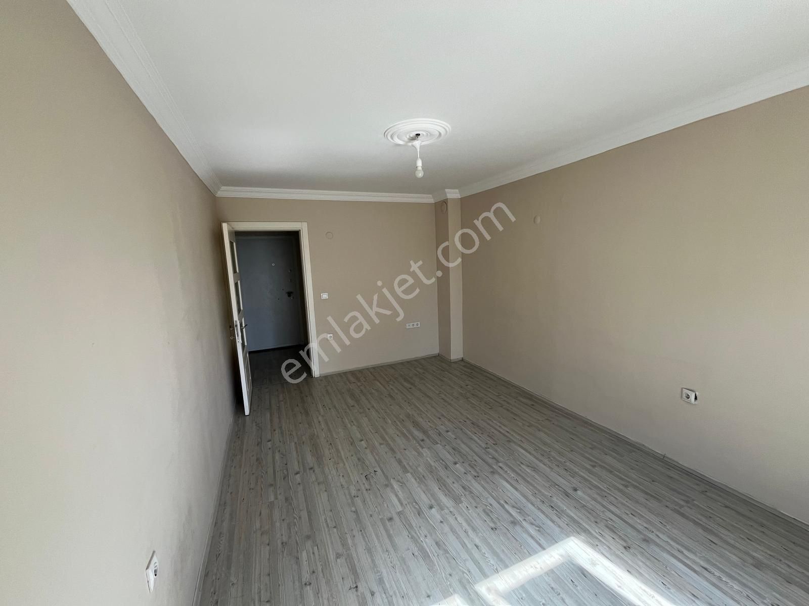 Miray Emlaktan Nazilli Sümer Mahallesinde Kiralık 2+1 Daire - Görsel 5