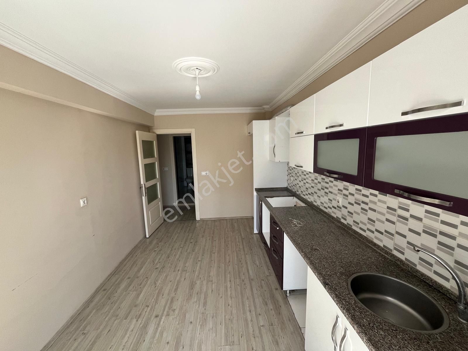 Miray Emlaktan Nazilli Sümer Mahallesinde Kiralık 2+1 Daire - Görsel 13