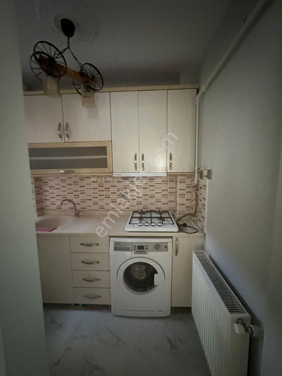 Uzunyusufta Tek Daire Fiyatına 2 Daire Satilik - Görsel 14