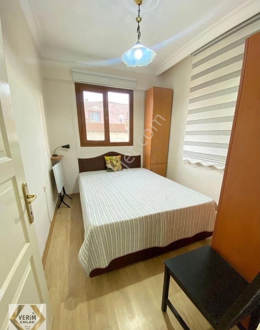 Ürkmez Merkez'de Plaja 200m Masrafsız 2+1 Satılık Daire - Görsel 3