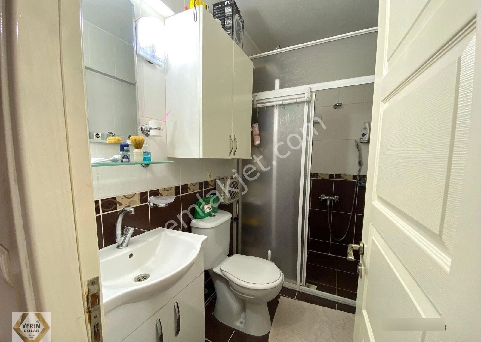 Ürkmez Merkez'de Plaja 200m Masrafsız 2+1 Satılık Daire - Görsel 4