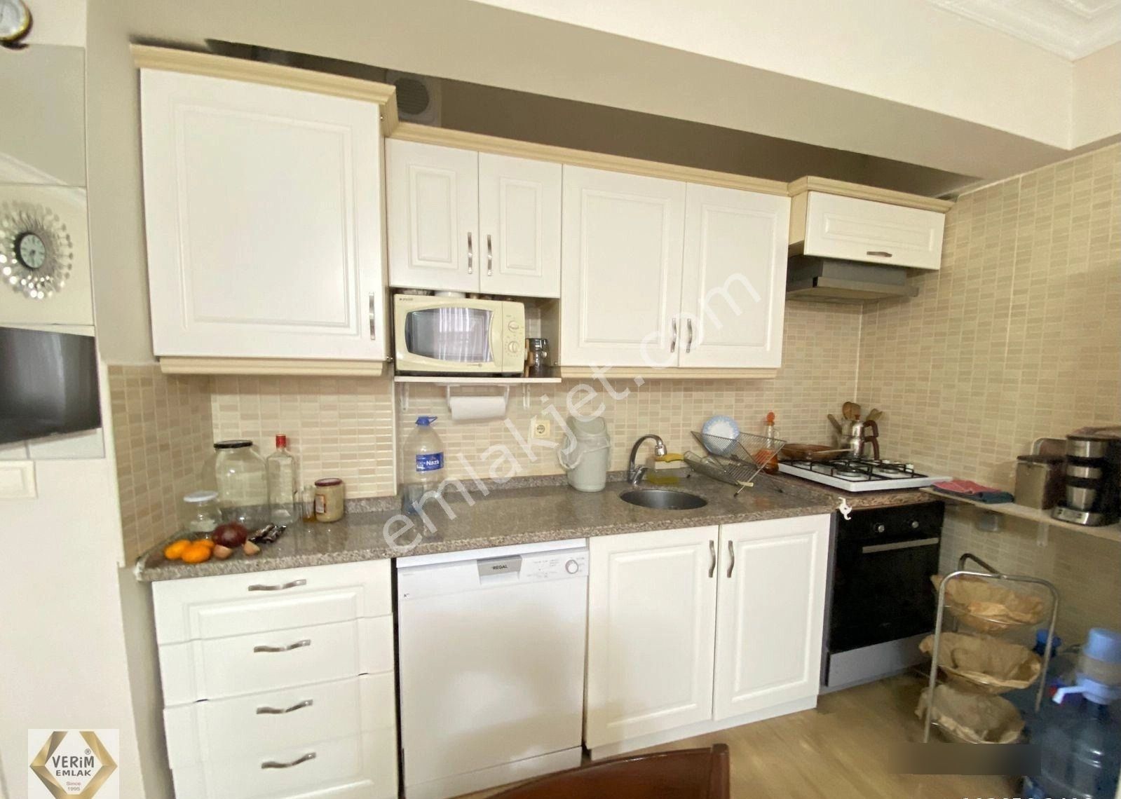 Ürkmez Merkez'de Plaja 200m Masrafsız 2+1 Satılık Daire - Görsel 5