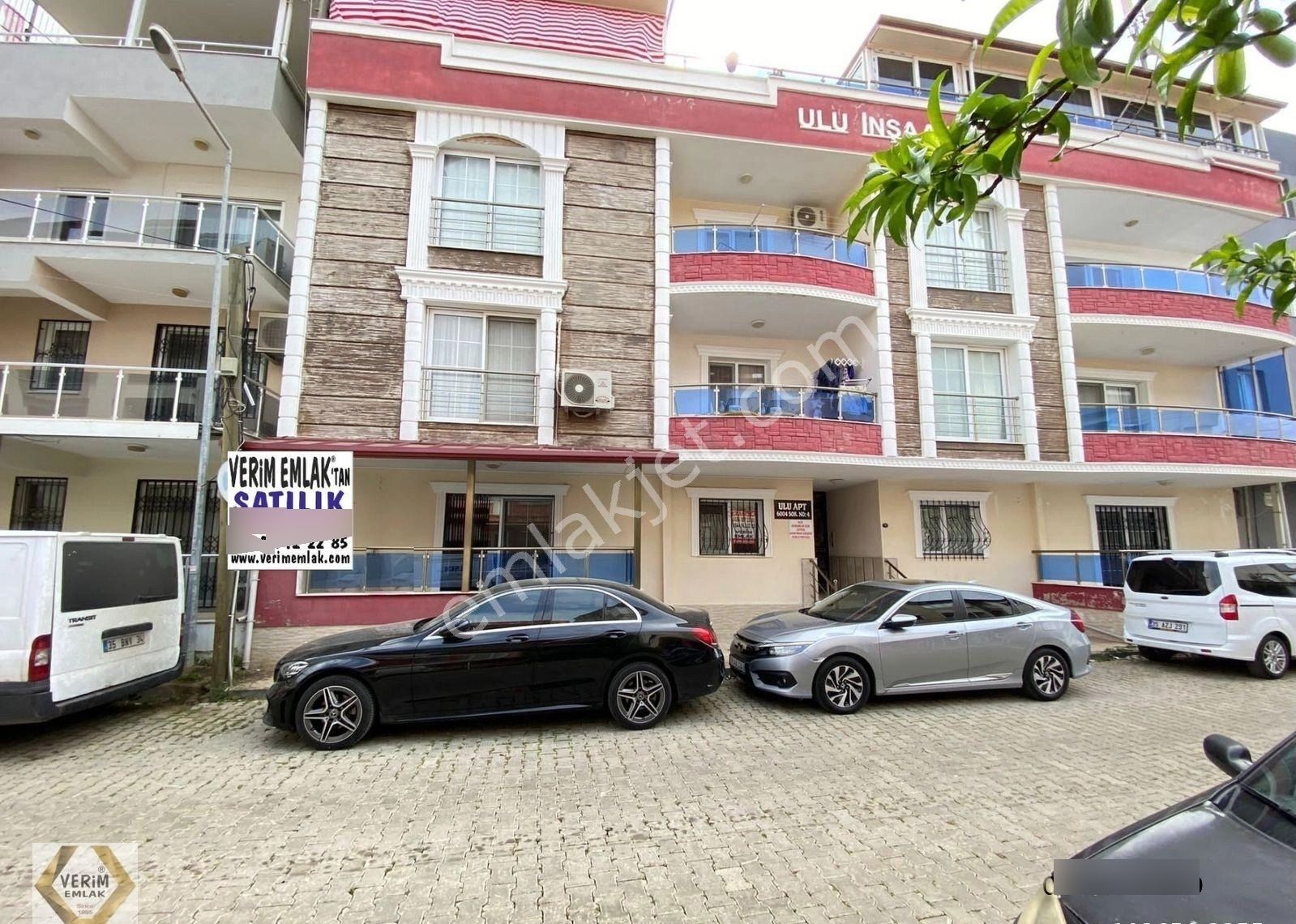 Seferihisar Ürkmez De Zemin Kat Denize 100m Satılık 3+1 Daire