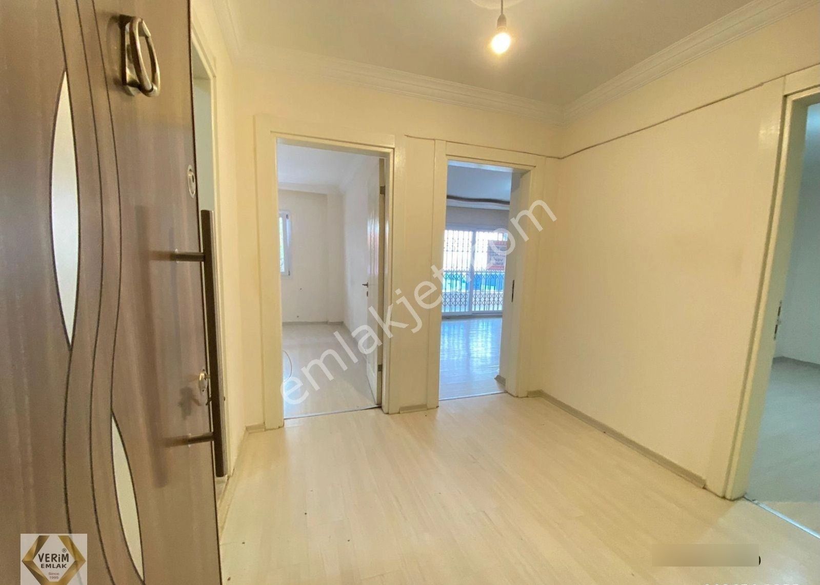 Seferihisar Ürkmez De Zemin Kat Denize 100m Satılık 3+1 Daire - Görsel 9