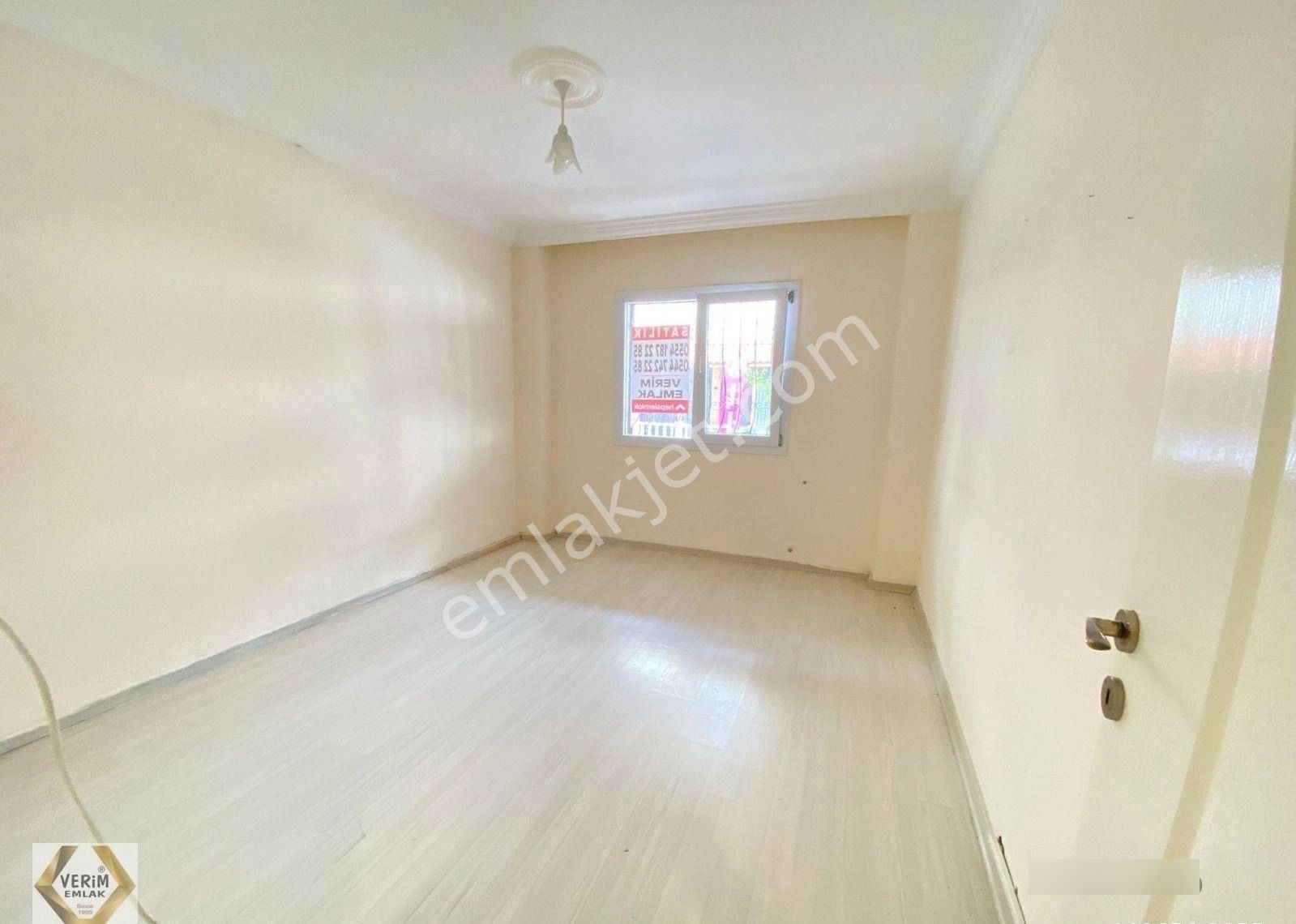 Seferihisar Ürkmez De Zemin Kat Denize 100m Satılık 3+1 Daire - Görsel 24