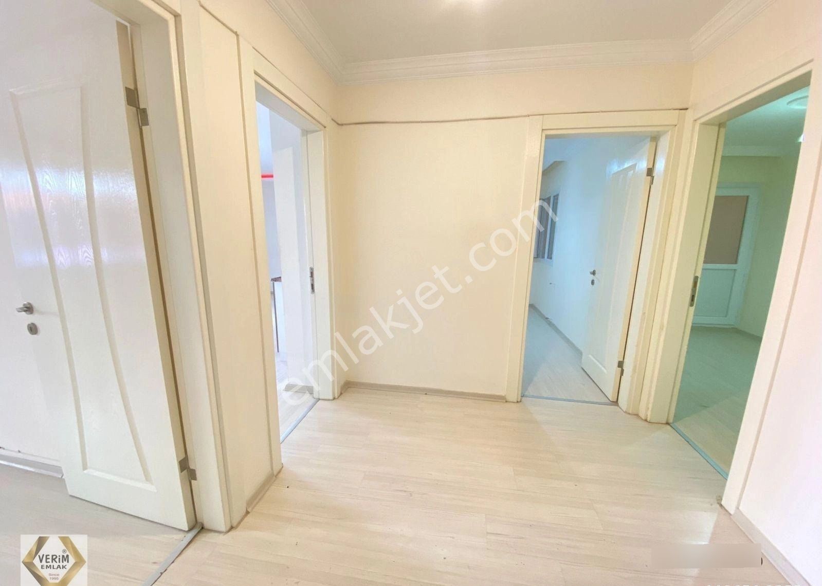 Seferihisar Ürkmez De Zemin Kat Denize 100m Satılık 3+1 Daire - Görsel 13