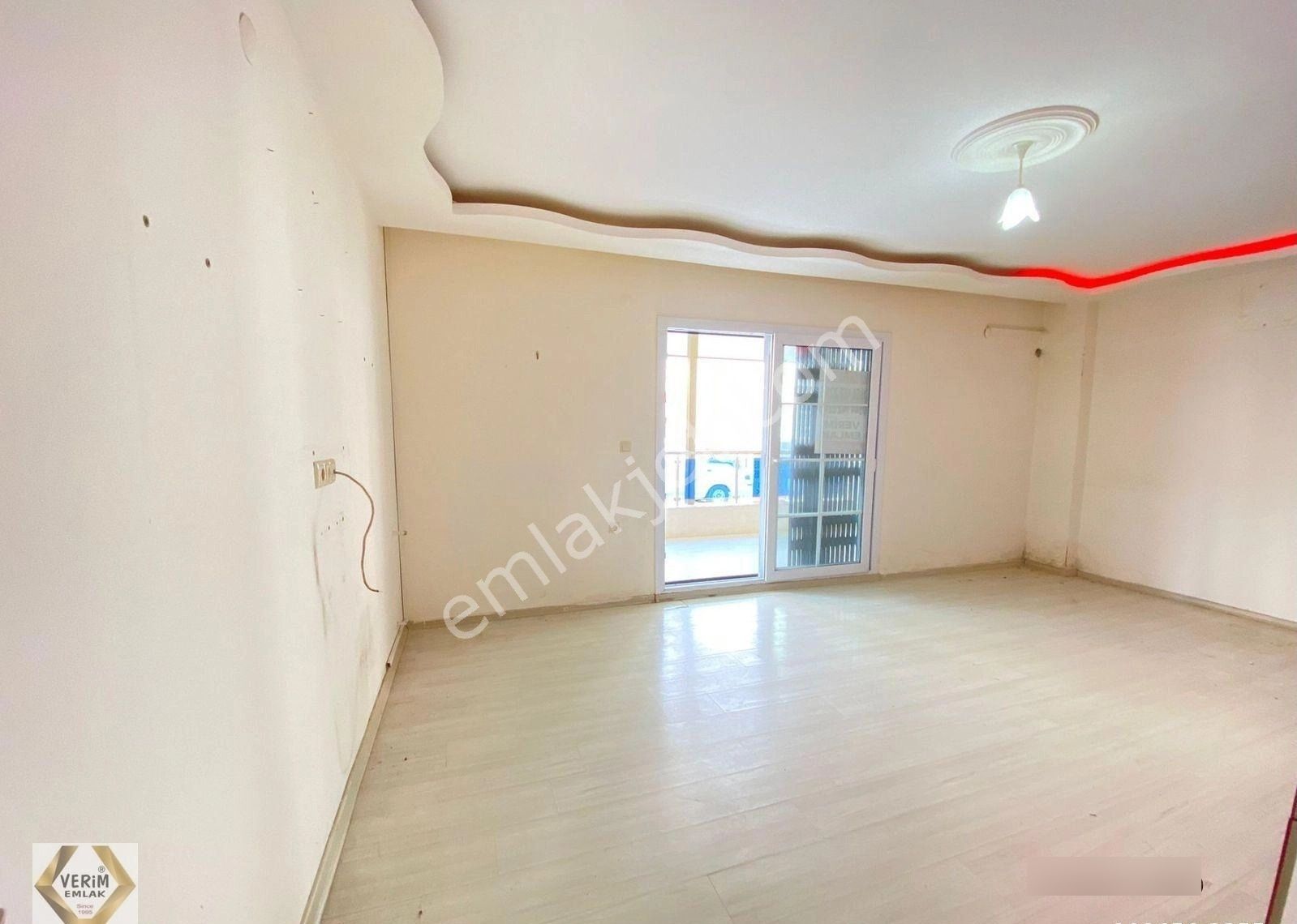 Seferihisar Ürkmez De Zemin Kat Denize 100m Satılık 3+1 Daire - Görsel 19