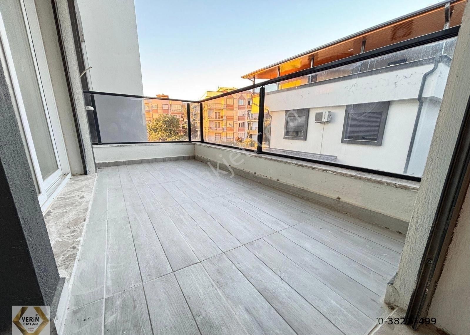 Ürkmez Merkez De Çarşı Merkeze 200m Plaja 500m 3+1 Satılık Sıfır Daire - Görsel 25