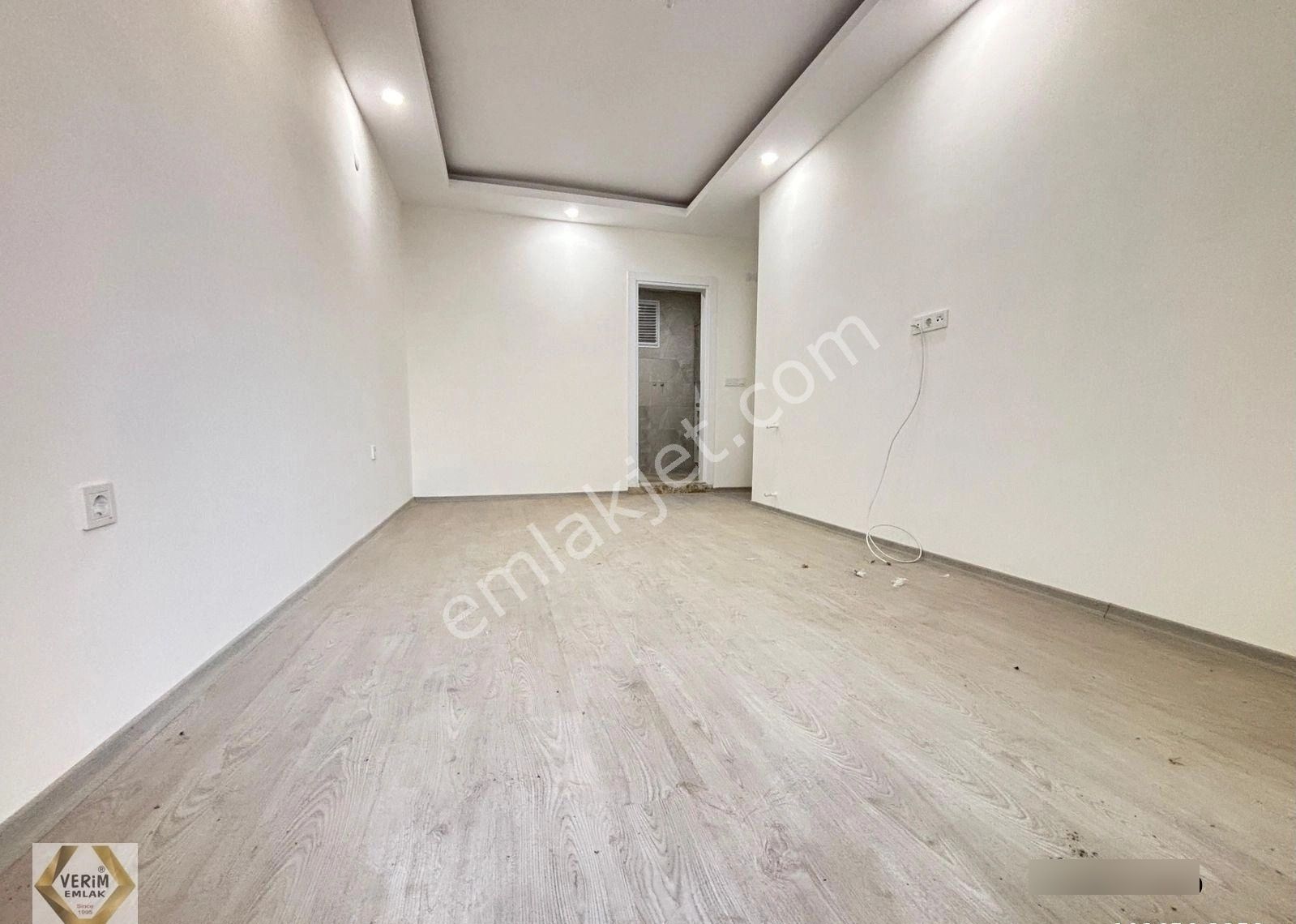 Ürkmez Merkez De Çarşı Merkeze 200m Plaja 500m 3+1 Satılık Sıfır Daire - Görsel 5