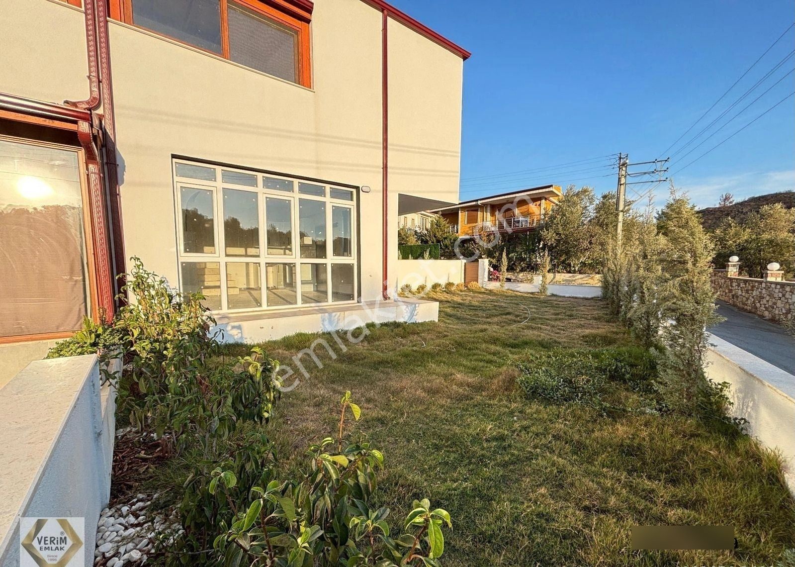 Doğanbey Payamlı Köyün De Geniş Bahçeli Köşe Başı 3+1 Satılık Dubleks - Görsel 2