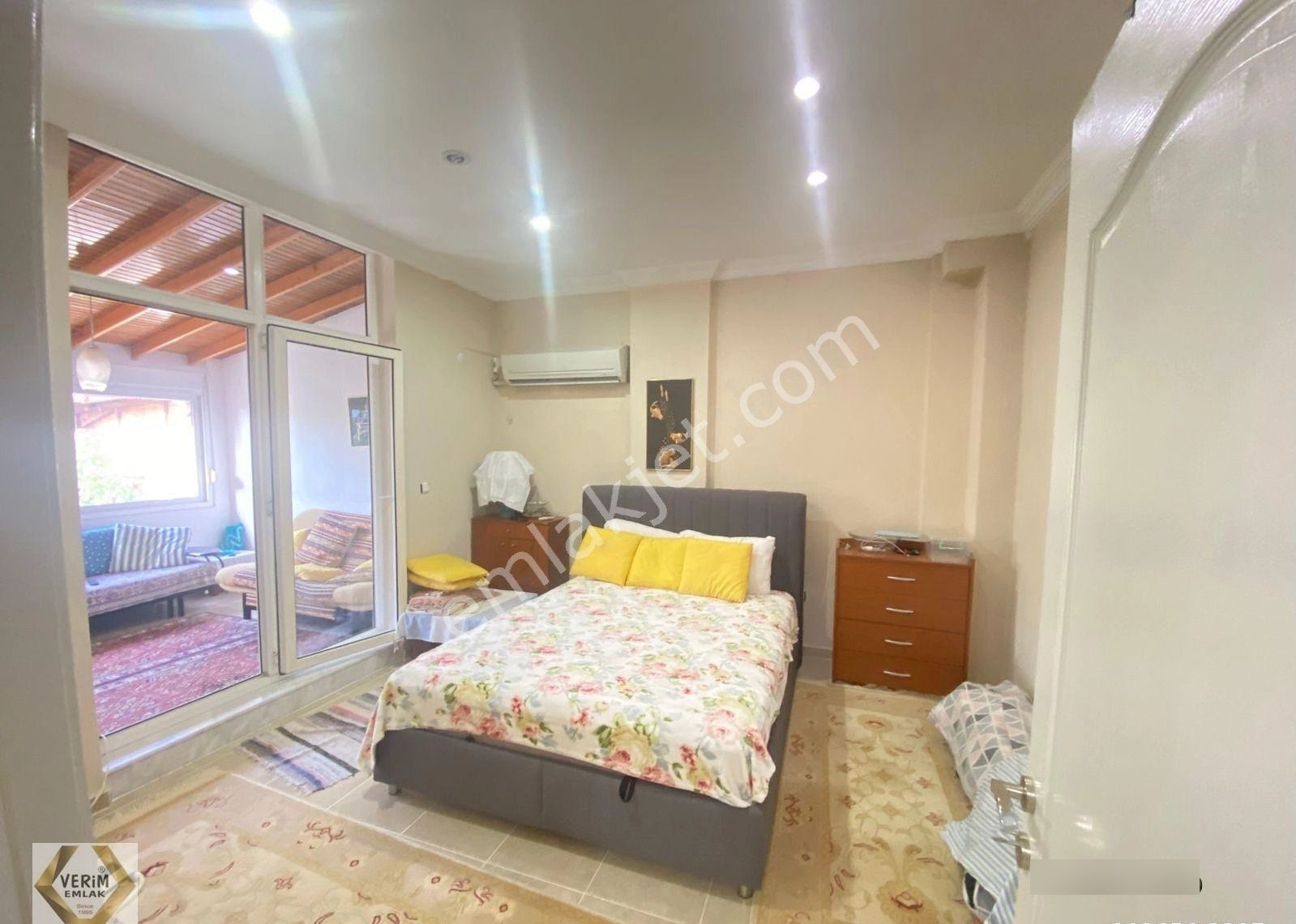 Ürkmez De Denize 100m 3 Adet Daire Komple Satılık 7+3 Daire - Görsel 10