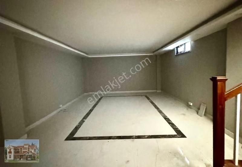 Beylikdüzü Gürpınar Dereağzı Mahallesi Süper Lüks Takaslı Villa - Görsel 5