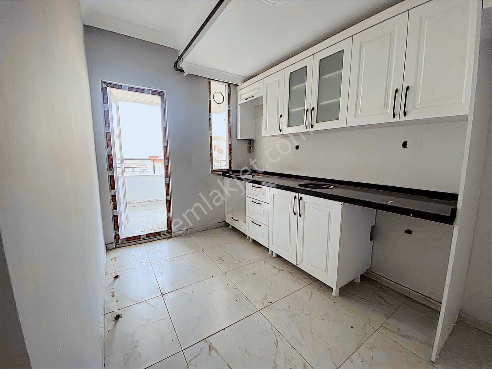 Avcılar Tahtakale Mahhallesi Muhteşem Konumlu Satılık 3+1 Daire - Görsel 22